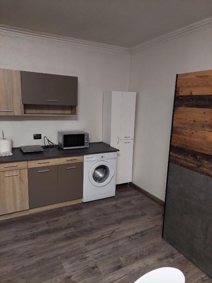 Apartment First December Oradea Eksteriør billede