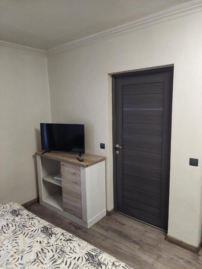 Apartment First December Oradea Eksteriør billede